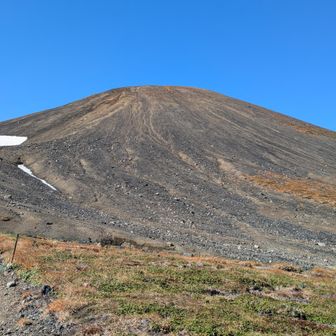振り返りの旭岳