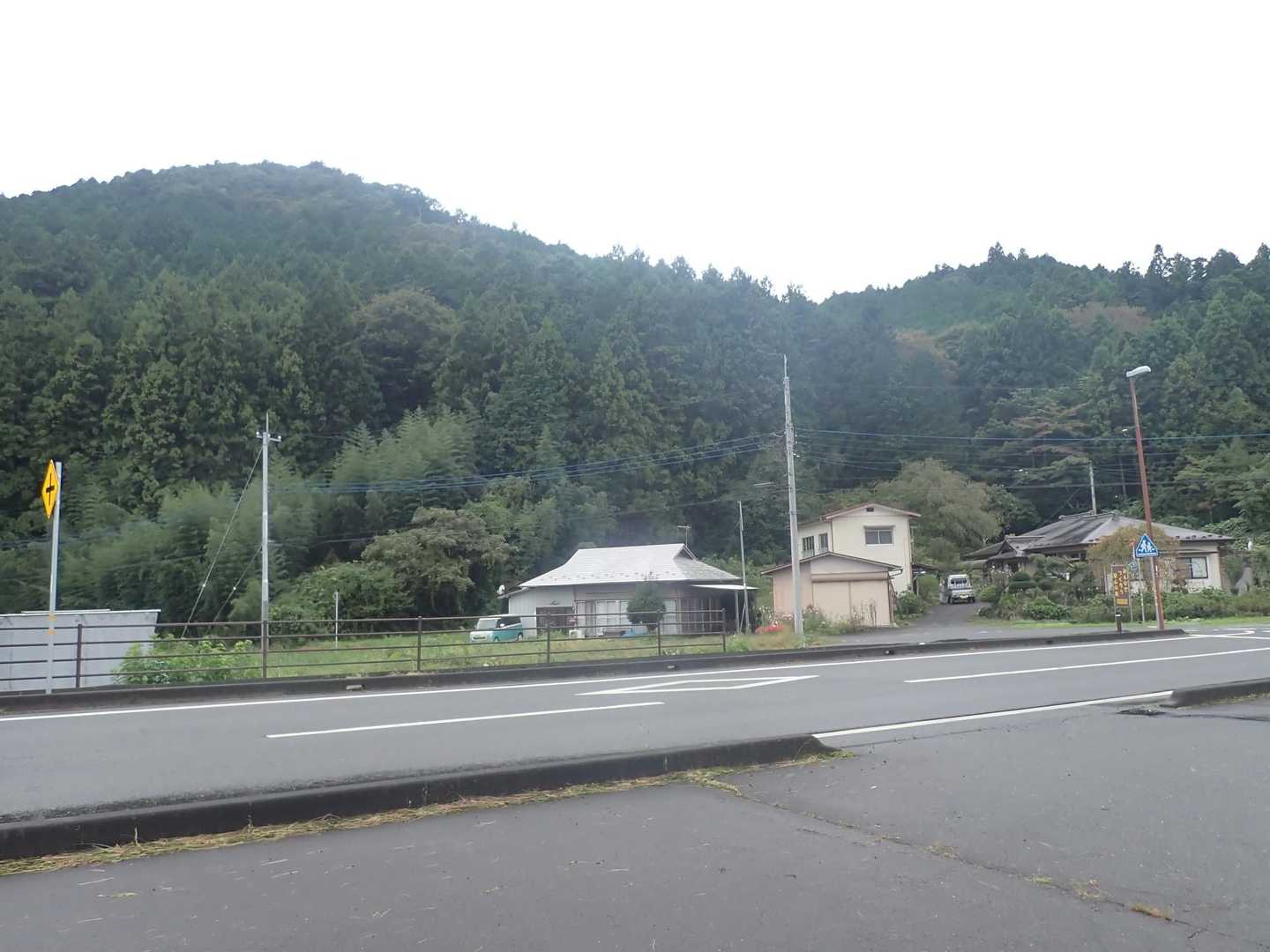 鷲の巣山登山口-鷲の巣山 往復コースの写真