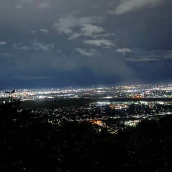 白鳥城跡から富山市夜景