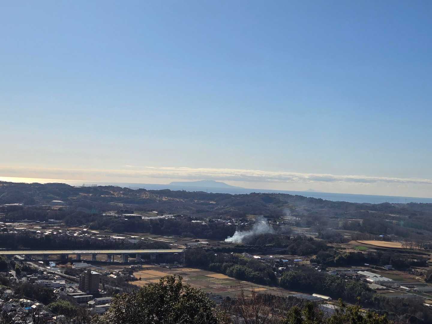 伊豆大島と利島
