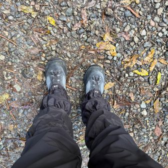 今日は文殊山なのでゲイター装着😁