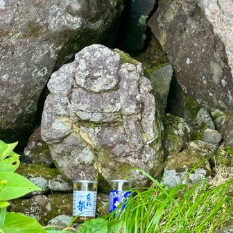 最初に大黒様にご挨拶して🙏
荒神ヶ岳へ向かいます✊