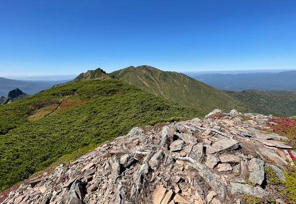 ペイ国の山 林道閉鎖前にニセイカウシュッペ山 / ポニョ文(超)さんの