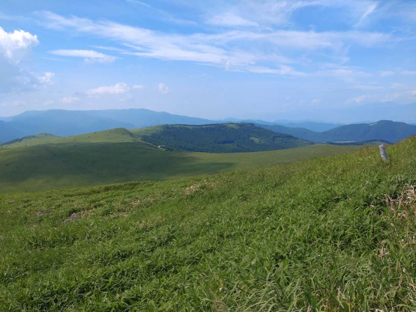 【フラット登山】エアコンじゃない本物の霧ヶ峰　豪勢すぎる開放感が魅力の写真