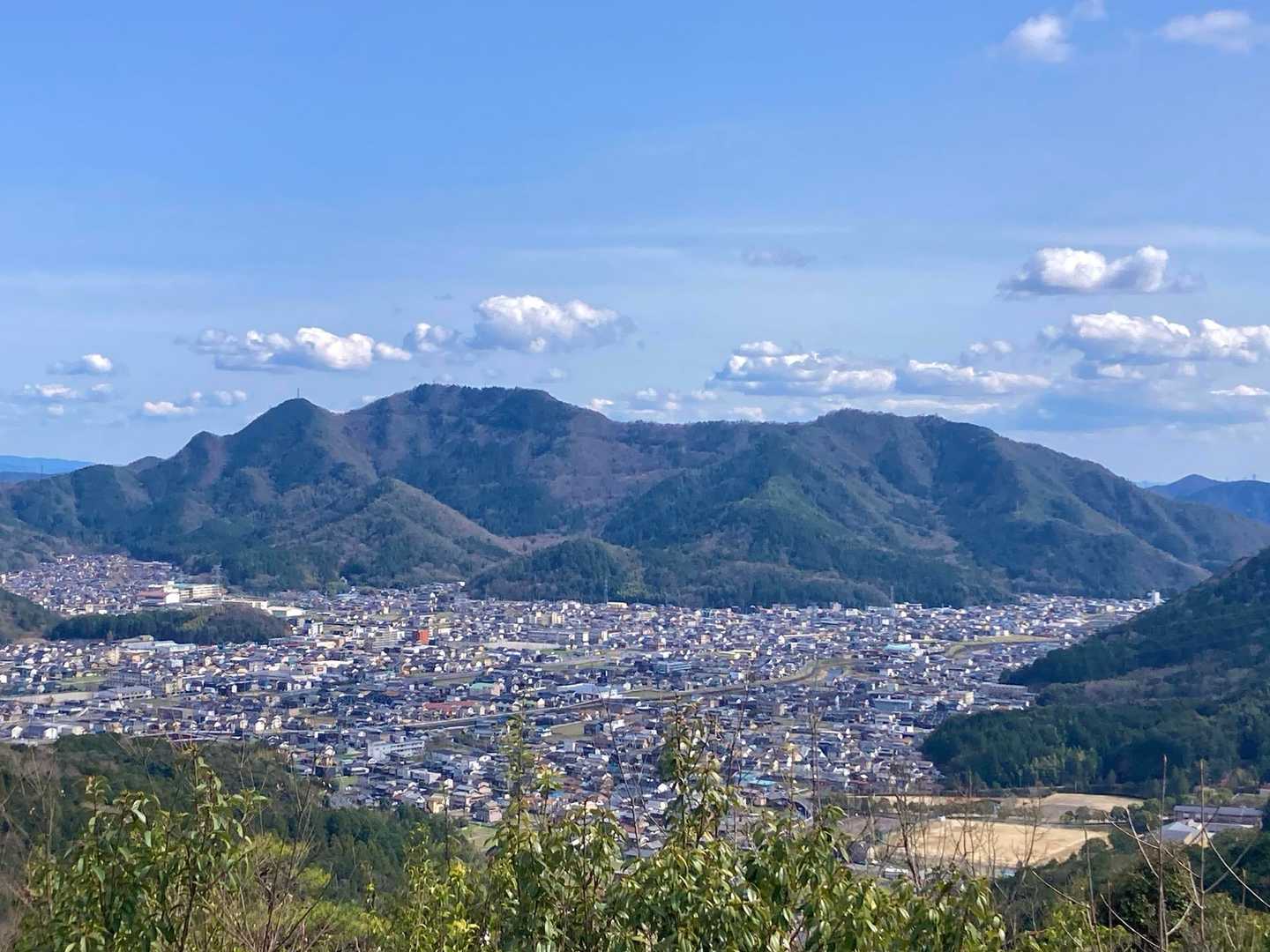 視界開け
展望ポイントあった🤩
百々ヶ峰だあ！