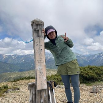 山頂貸切✌️
三脚で撮影
