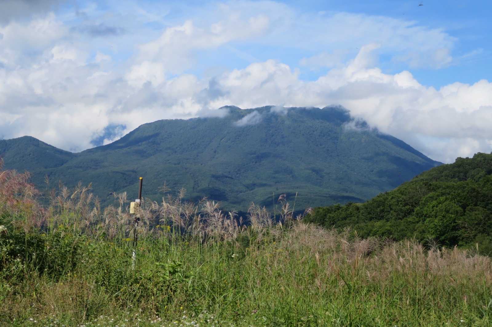 五岳の一座、黒姫山も目の前