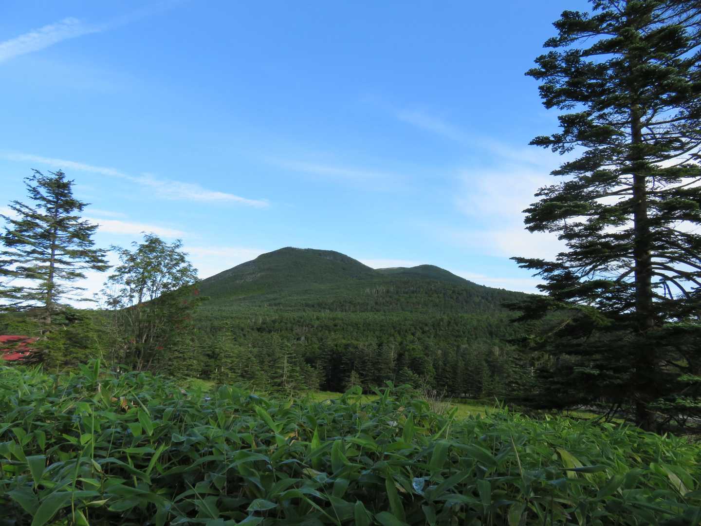 昨年秋に登った茶臼岳と縞枯山。カッコいいじゃん✨
