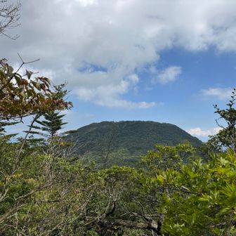 まだ遠いね
甑岳