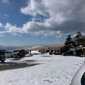 駐車場は半分くらいです。
意外と穴場かも？