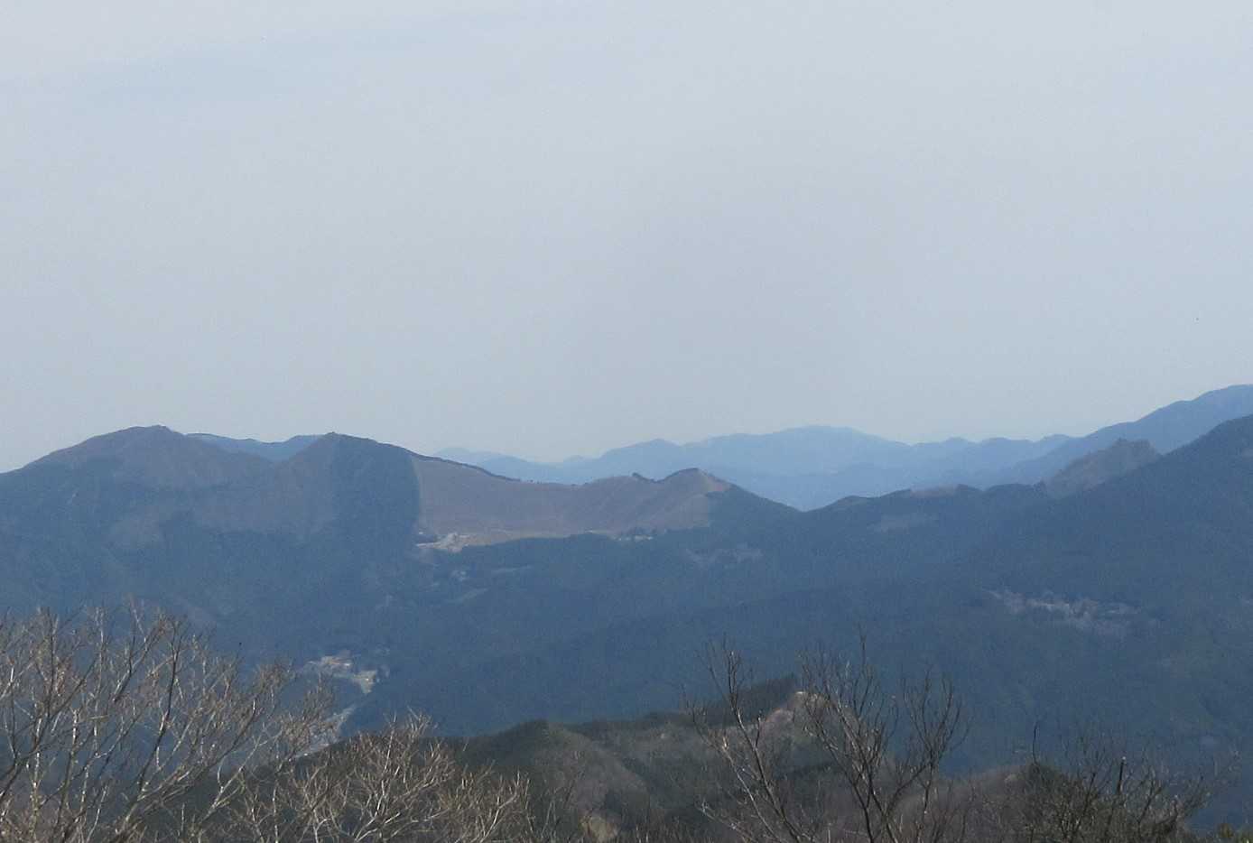 曽爾高原が見えます。