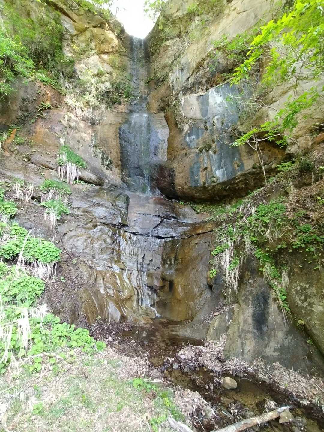 山姥の滝も寄りました