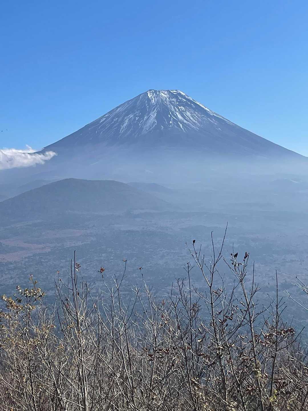 烏帽子岳山頂から