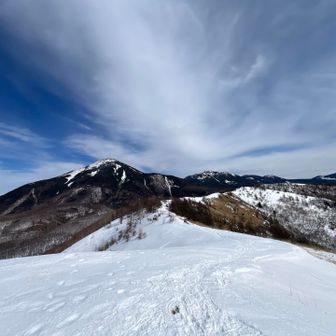 振り返ると北八ヶ岳。