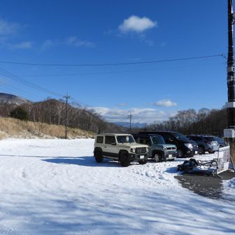 小沼駐車場🅿️
8時半到着で5台ほどでガラガラ🈳
平日ならではだね。