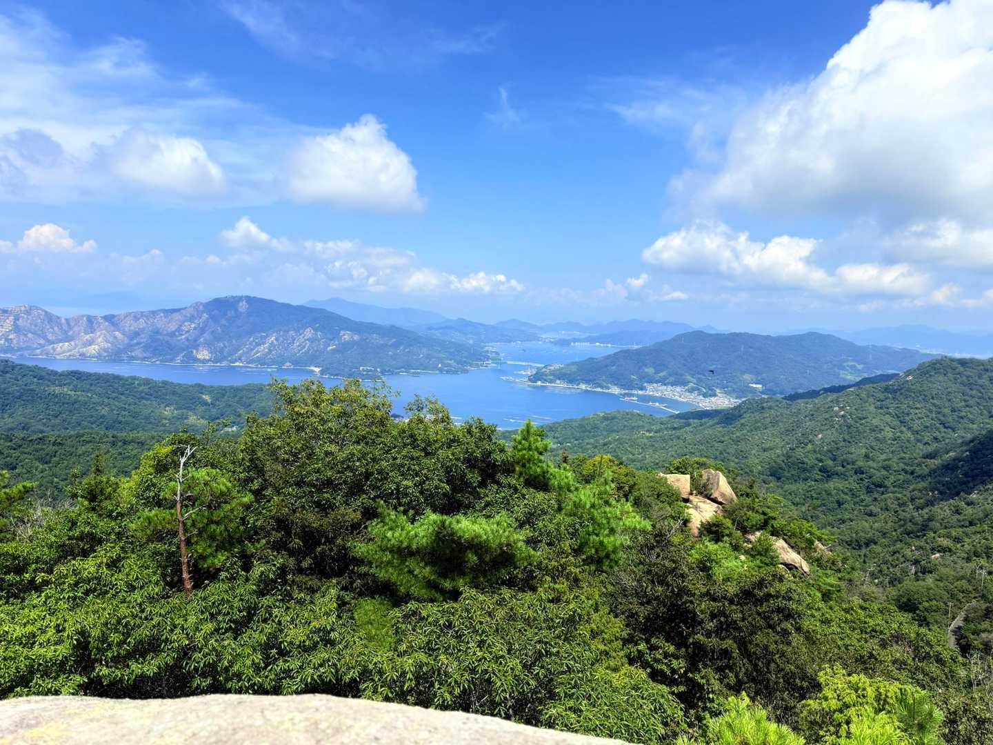 火山登山道入口-火山 往復コースの写真