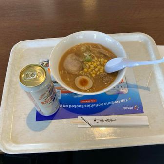 めっちゃ滑って、転んで疲れたので炭水化物と水分？補給
昼からも頑張って転がるぞー