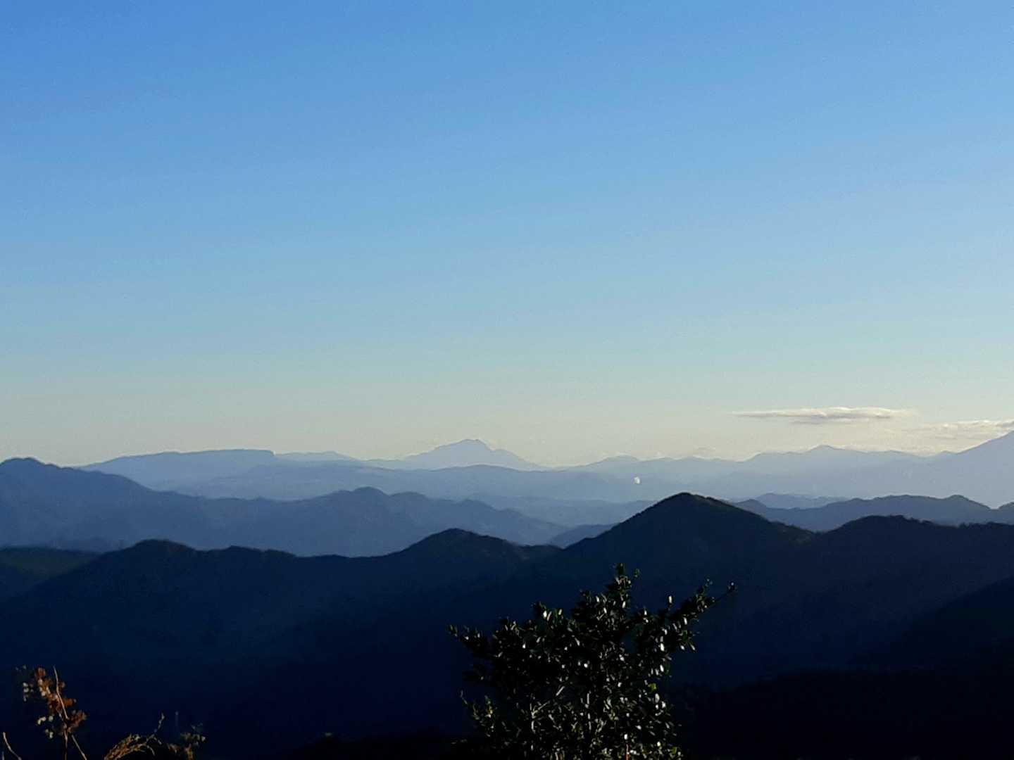 由布岳の雲が取れました🎵