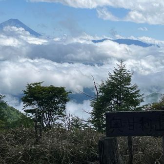 雲と富士山✭