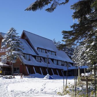 麦草ヒュッテは臨時休業