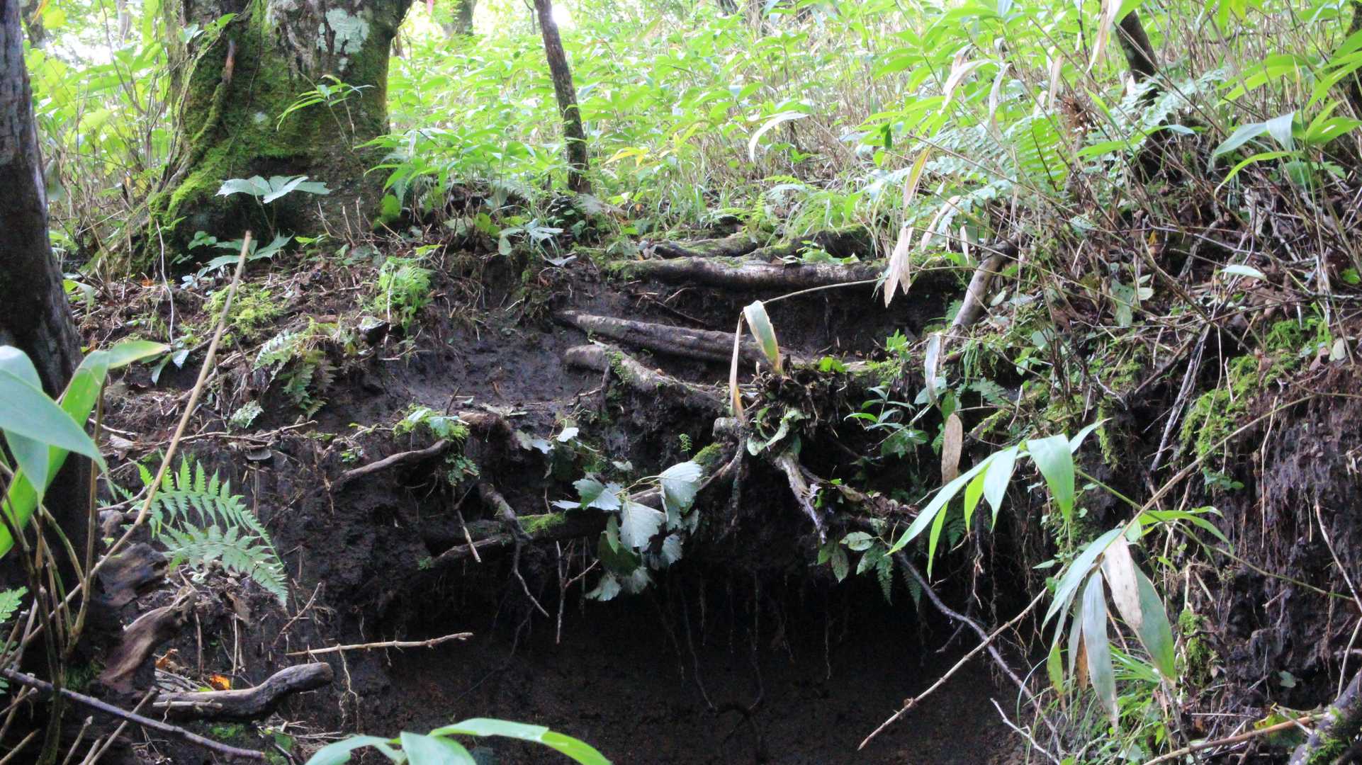 次の大雨で崩れるかも？