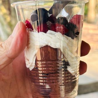 一昨日つくったのとほぼ同じです😅

その時も書きましたが、チョコパイからトリュフへのアレンジは失敗知らず。