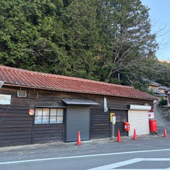 母の実家の近所。ここは昔駄菓子屋さんだった。子供の時買いに来たのを思い出す。
