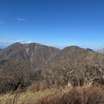 蛭ヶ岳と丹沢山