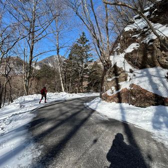 弓張峠は🏹弓を張ったようなヘアピンカーブ‼️