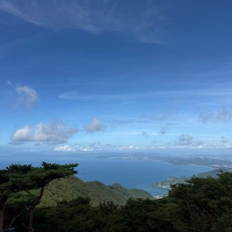 山頂からの眺望は◎