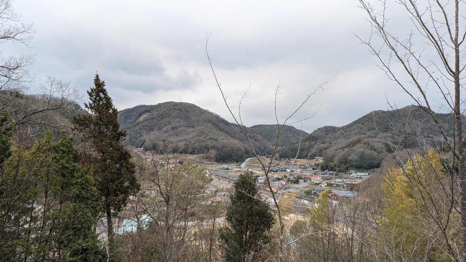 梨羽城跡登り口-畑木山 往復コースの写真