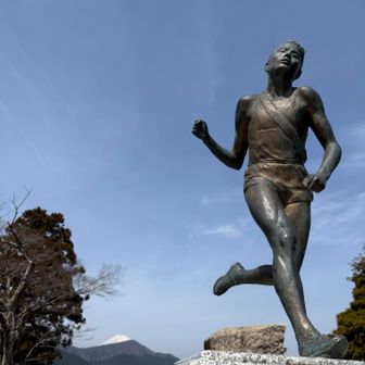 箱根町港に着
本来ここで車中泊だけど・・・

考えをまとめてリスタート
