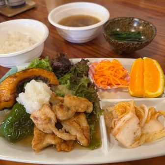 ご飯🙏いただきます
どれもめっっっちゃ美味しい〜✨