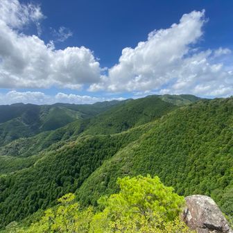 断崖絶壁の上なんで気をつけて🥾