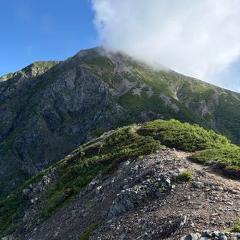 小聖岳から振り返って。