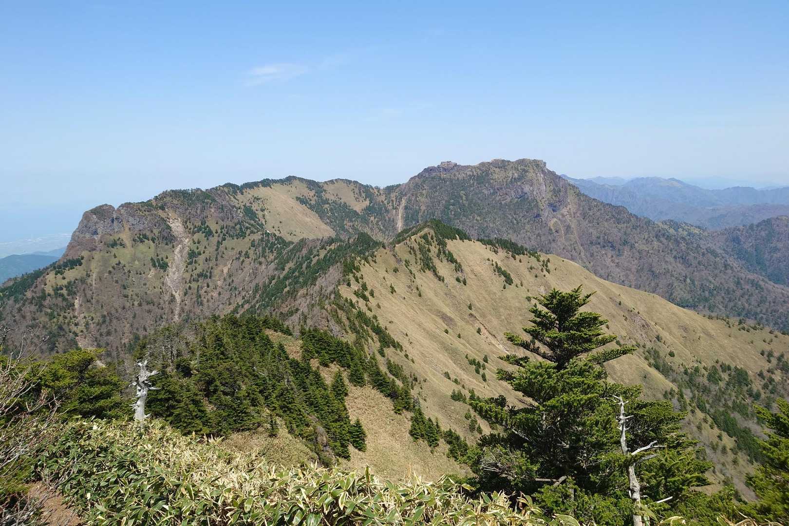ここから石鎚山までも結構ハードですよー
もちろん本日は帰ります🙂