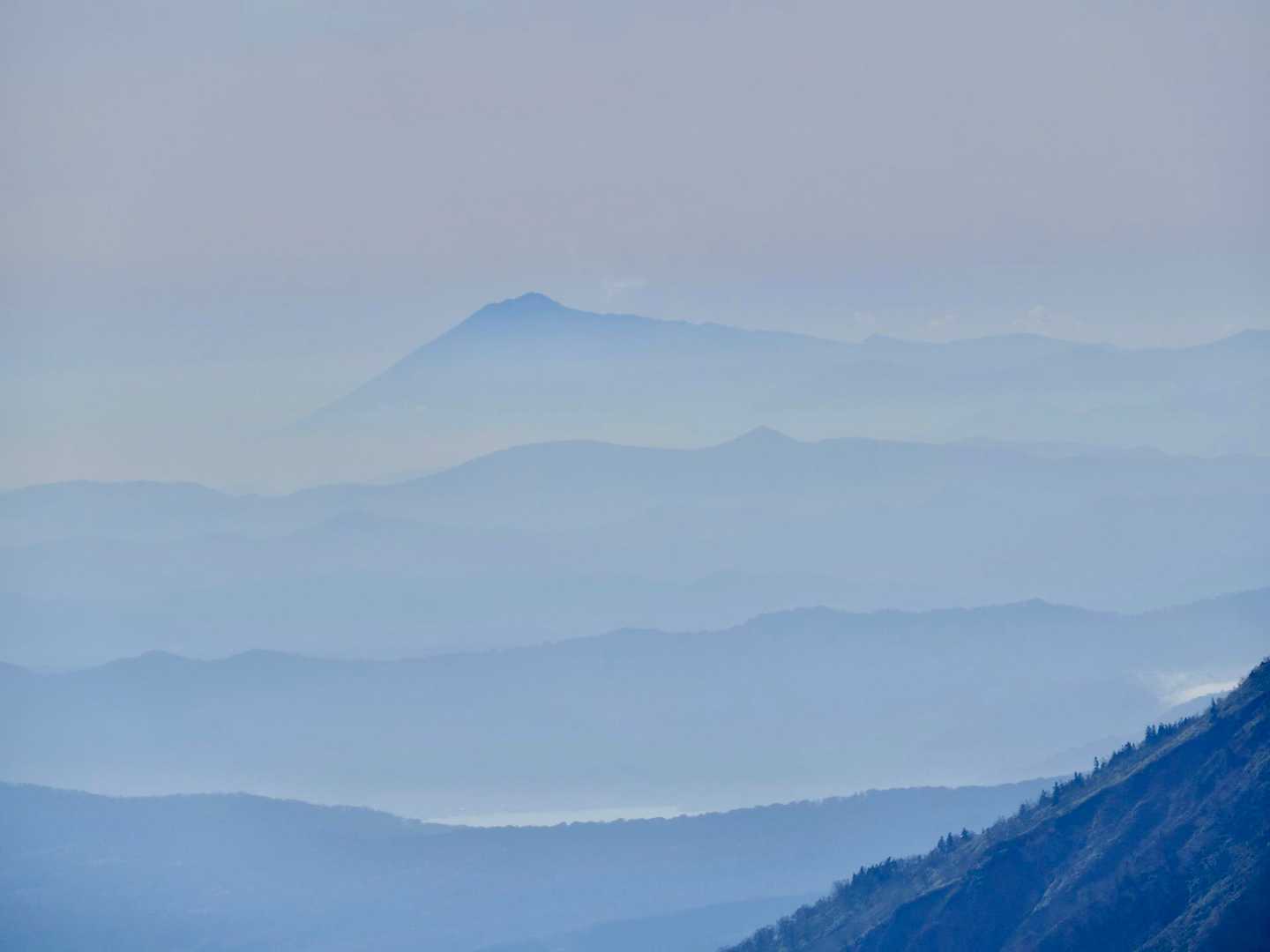 そして岩手山