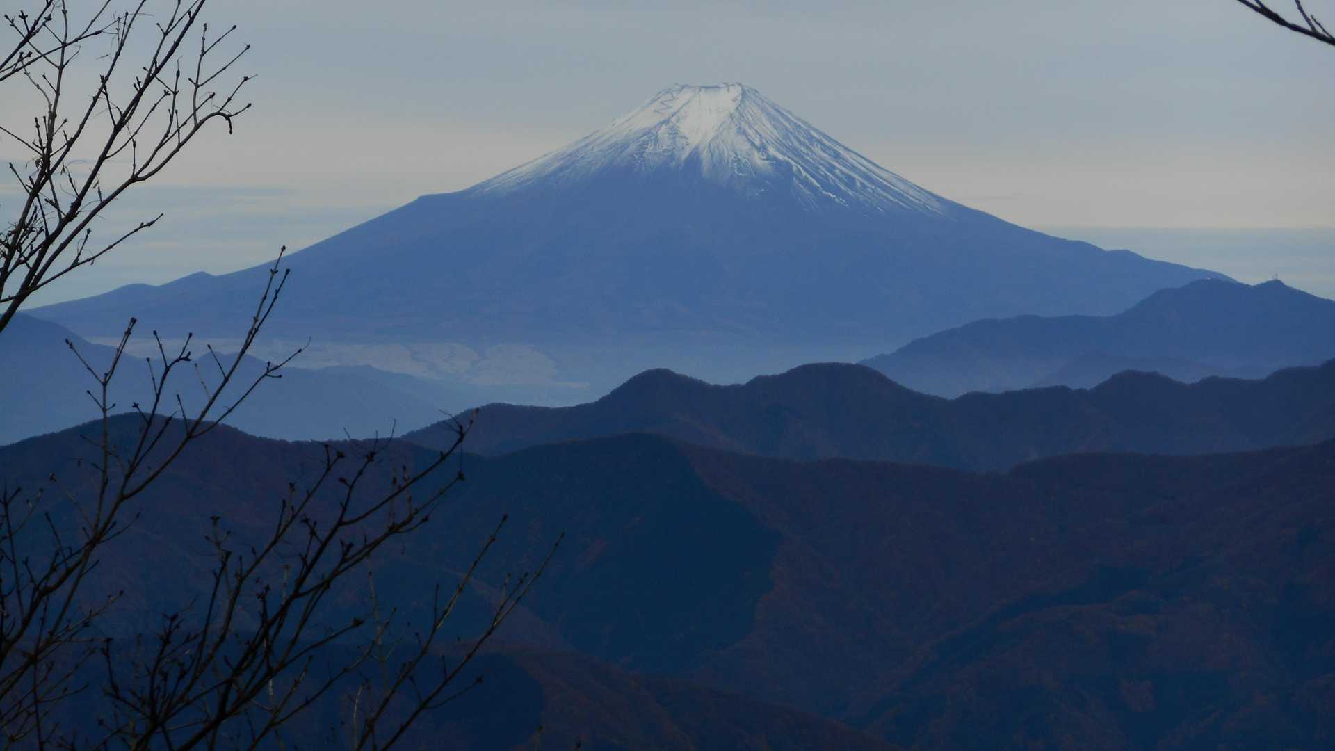 まさか曇天で神々しい富士山が見れるとは！感謝！疲れも吹き飛びました～