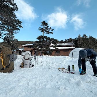 テント場に戻り撤収しました。
パックウェイトはパートナーが15kg僕が22kgでした。今回不要な物がわかったのでここから軽量化していこうと思っています。