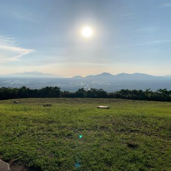 頂上独り占め
毒マムくんは田んぼの水を気にしてます