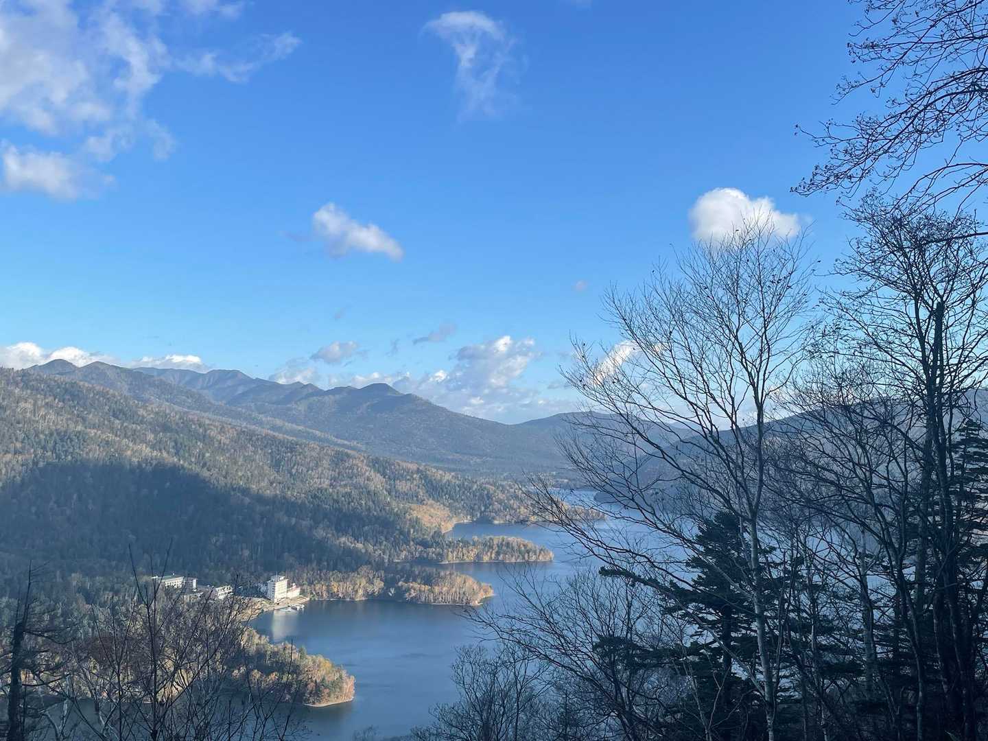 歩きやすい道が続きます