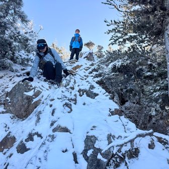 鎖が始まります。
足場がしっかりしてるので大丈夫🙆‍♂️