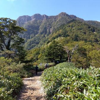 石鎚っつぁん、見えてきました⛰️