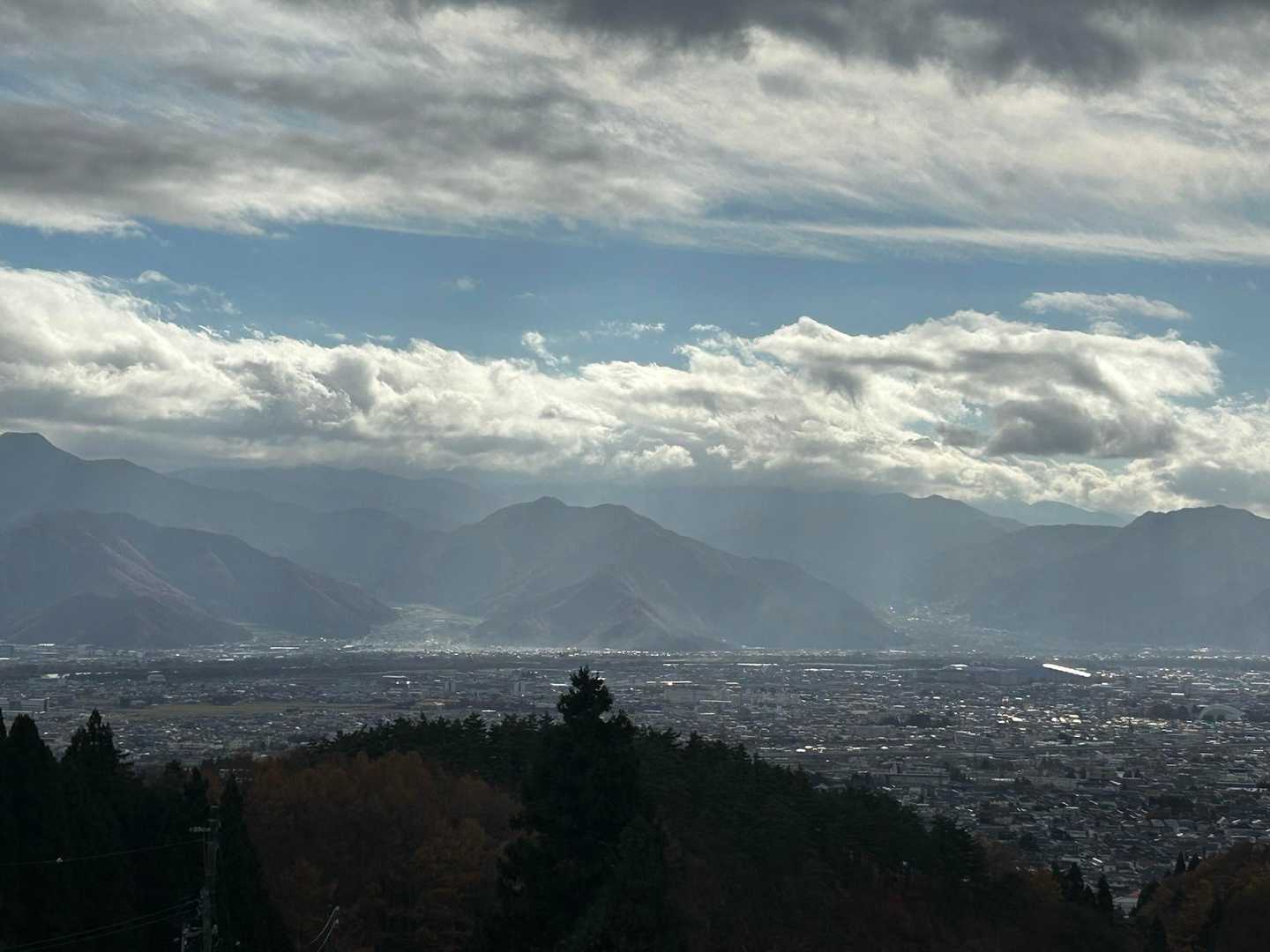 若穂太郎山