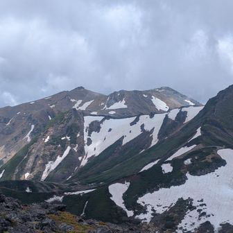 継子Ⅱ峰からの剣ヶ峰と王滝頂上方面✨️