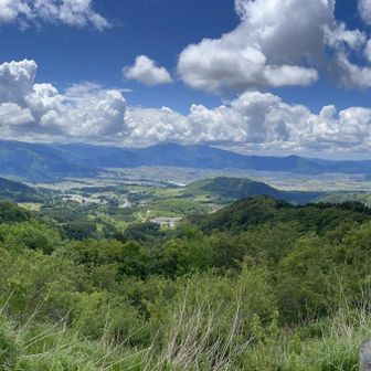 経ヶ岳・法恩寺山 さて、展望台からの景色です。（パノラマ）