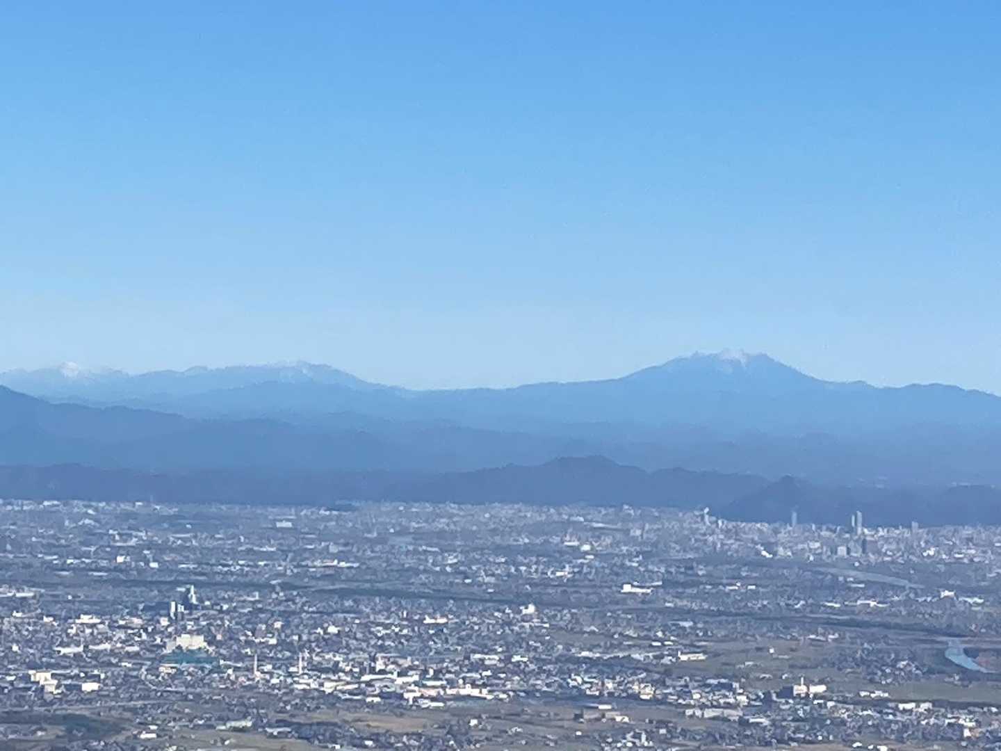 乗鞍岳と御嶽山