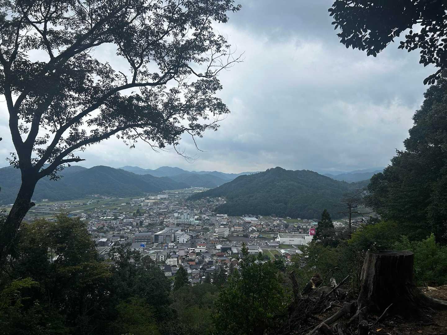 吉田の街
景色はここからが良い！