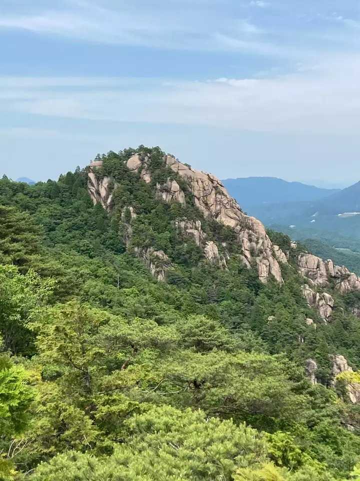 三倉岳の写真