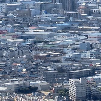 近所の山なんで、おれの自宅の屋根が見える。近くにバリエーションに富んだ山があることに感謝します👍️